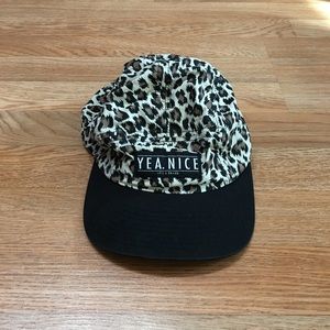 Men Black Yea.Nice Cheetah Print Cap Hat